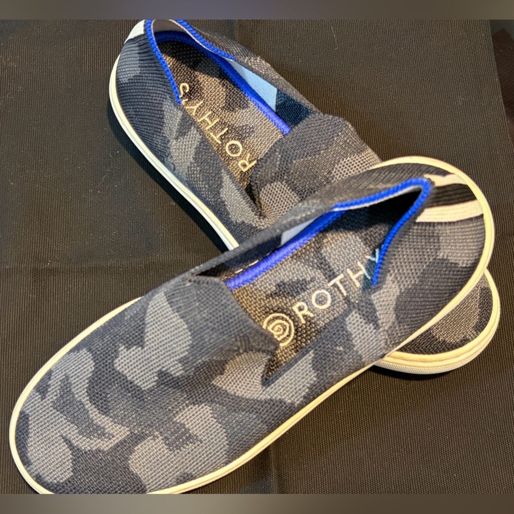 Rothy's Gray Camouflage Loafers - Picture 4 of 8